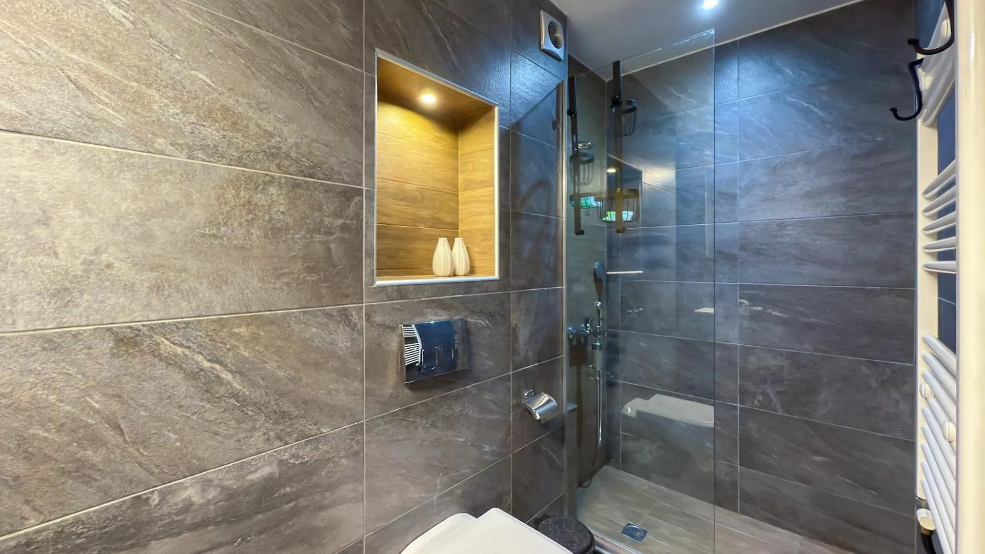 Luxury Downtown Apartment D4 Thessaloniki