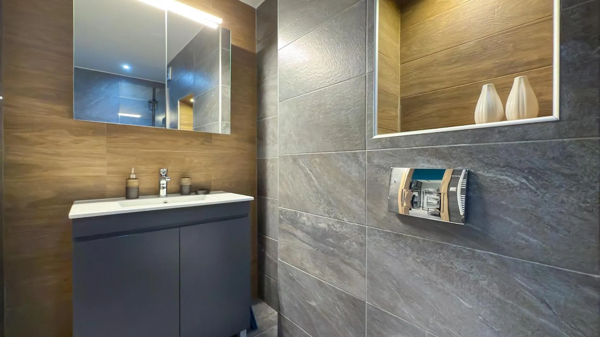 Luxury Downtown Apartment D4 Thessaloniki 0*,